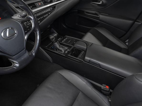 Lexus ES VII с пробегом 2020 года, цена 3 590 000 рублей, 174846 км, седан, Автокод Объявления
