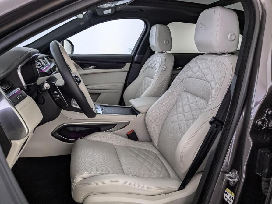 Jaguar F-Pace I Рестайлинг Москва  - изображение 20