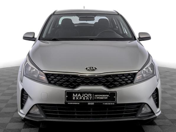 Kia Rio IV Рестайлинг с пробегом 2021 года, цена 1 385 000 рублей, 122301 км, седан, Автокод Объявления