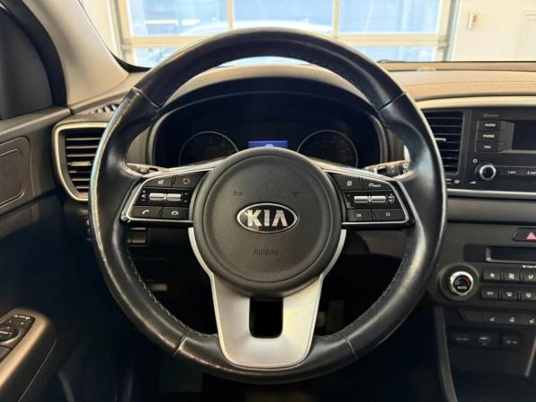 Kia Sportage IV Рестайлинг с пробегом 2020 года, цена 1 699 000 рублей, 83751 км, внедорожник, Автокод Объявления