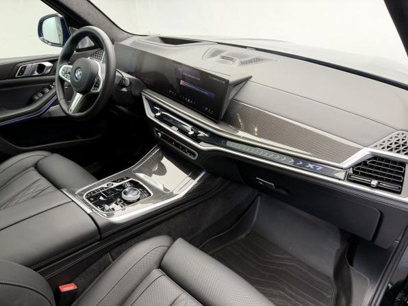 BMW X7 I (G07) Рестайлинг с пробегом 2025 года, цена 16 436 000 рублей, 2500 км, внедорожник, Автокод Объявления