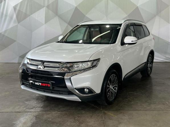Mitsubishi Outlander III Рестайлинг 3 с пробегом 2018 года, цена 2 000 000 рублей, 189190 км, внедорожник, Автокод Объявления