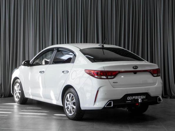 Kia Rio IV Рестайлинг с пробегом 2020 года, цена 1 699 000 рублей, 46413 км, седан, Автокод Объявления
