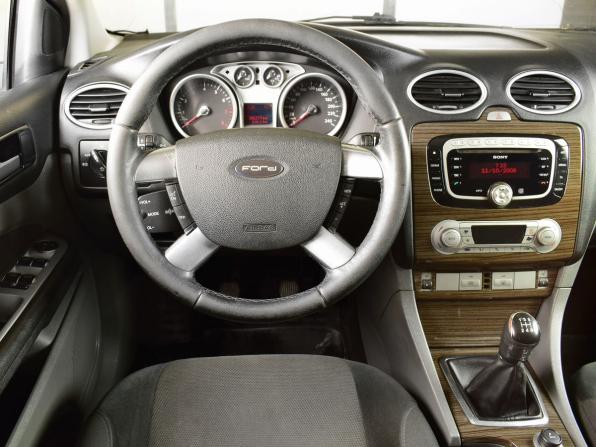 Ford Focus II Рестайлинг с пробегом 2008 года, цена 349 999 рублей, 386219 км, седан, Автокод Объявления