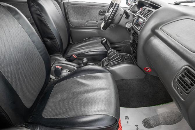 Suzuki Grand Vitara I Рестайлинг с пробегом 2002 года, цена 559 000 рублей, 284000 км, внедорожник, Автокод Объявления