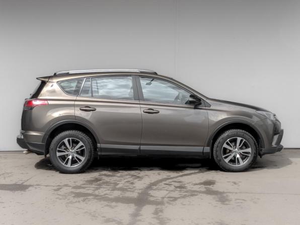 Toyota RAV4 IV (XA40) Рестайлинг с пробегом 2016 года, цена 1 985 000 рублей, 205575 км, внедорожник, Автокод Объявления