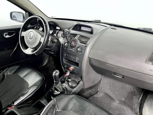 Renault Megane II Рестайлинг с пробегом 2006 года, цена 395 000 рублей, 370545 км, седан, Автокод Объявления