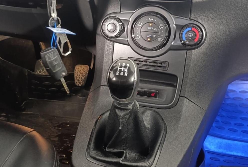 Ford Fiesta Mk6 Рестайлинг Волгоград  - изображение 14
