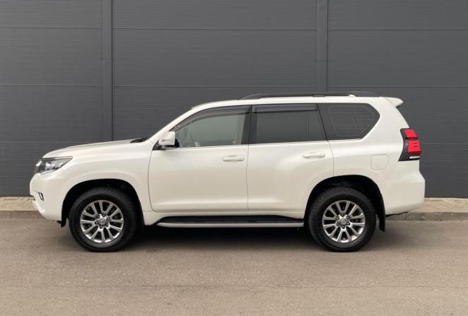Toyota Land Cruiser Prado 150 Series Рестайлинг 2 с пробегом 2019 года, цена 5 780 000 рублей, 104311 км, внедорожник, Автокод Объявления