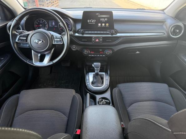Kia Cerato IV Рестайлинг с пробегом 2021 года, цена 2 020 000 рублей, 89000 км, седан, Автокод Объявления