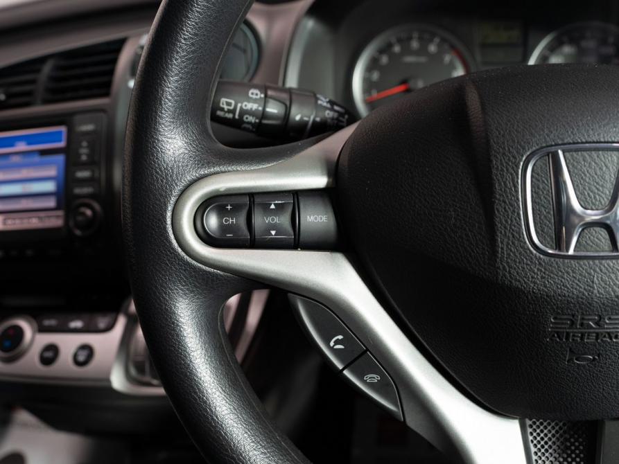 Honda Stream II Рестайлинг Чита  - изображение 10