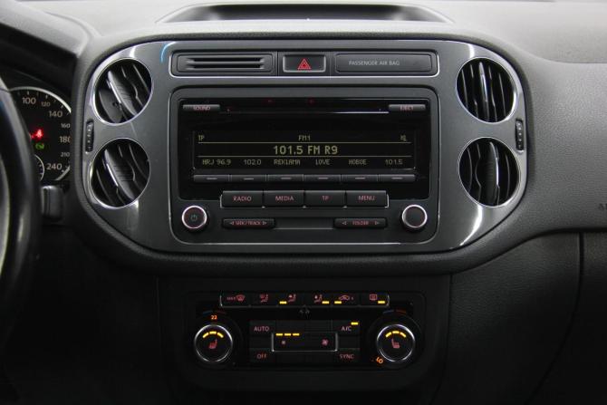 Volkswagen Tiguan I Рестайлинг с пробегом 2013 года, цена 1 384 000 рублей, 179008 км, внедорожник, Автокод Объявления