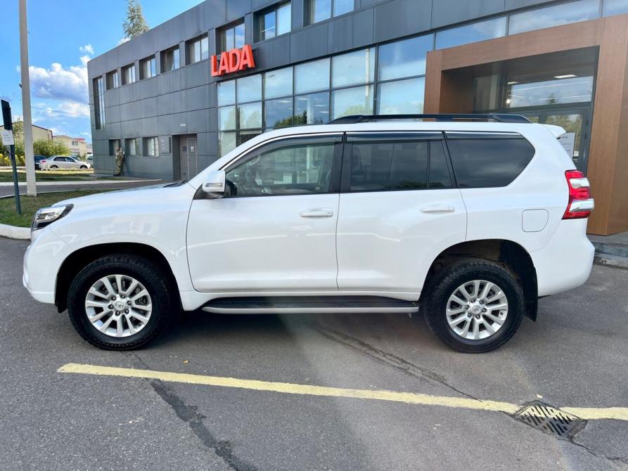 Toyota Land Cruiser Prado 150 Series Рестайлинг 1 Великие Луки  - изображение 8