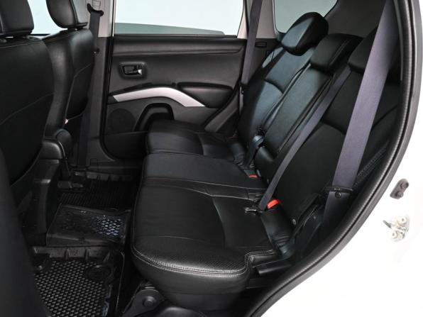 Mitsubishi Outlander II Рестайлинг с пробегом 2012 года, цена 1 089 000 рублей, 292551 км, внедорожник, Автокод Объявления