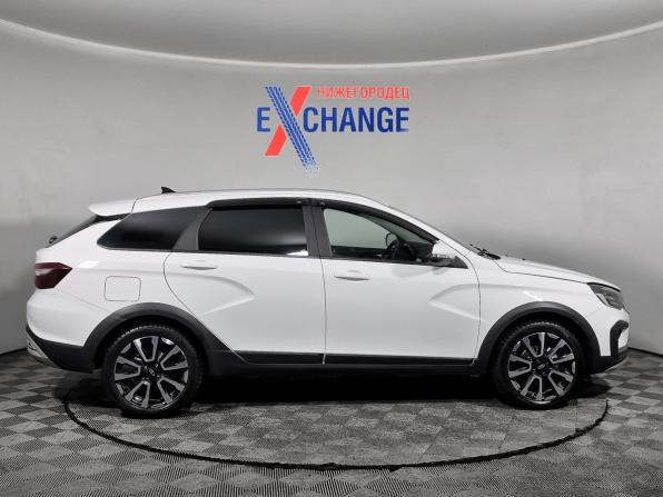 Lada (ВАЗ) Vesta I Рестайлинг (NG) с пробегом 2024 года, цена 1 381 000 рублей, 24409 км, универсал, Автокод Объявления
