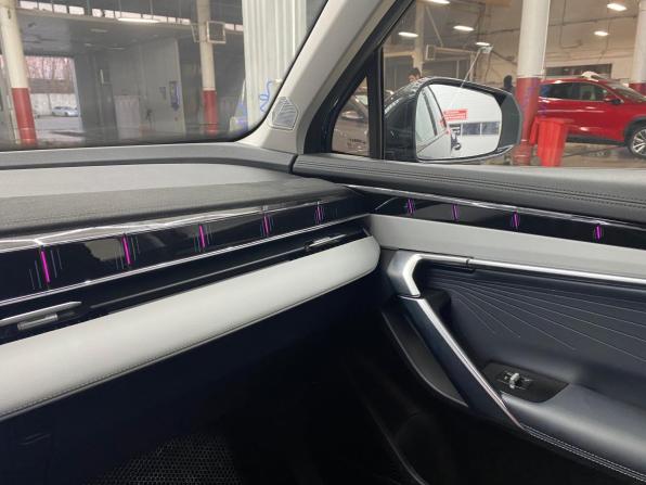 Geely Atlas II с пробегом 2024 года, цена 2 830 000 рублей, 24286 км, внедорожник, Автокод Объявления