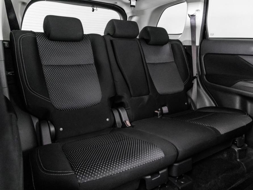 Mitsubishi Outlander III Рестайлинг 3 Санкт-Петербург  - изображение 17