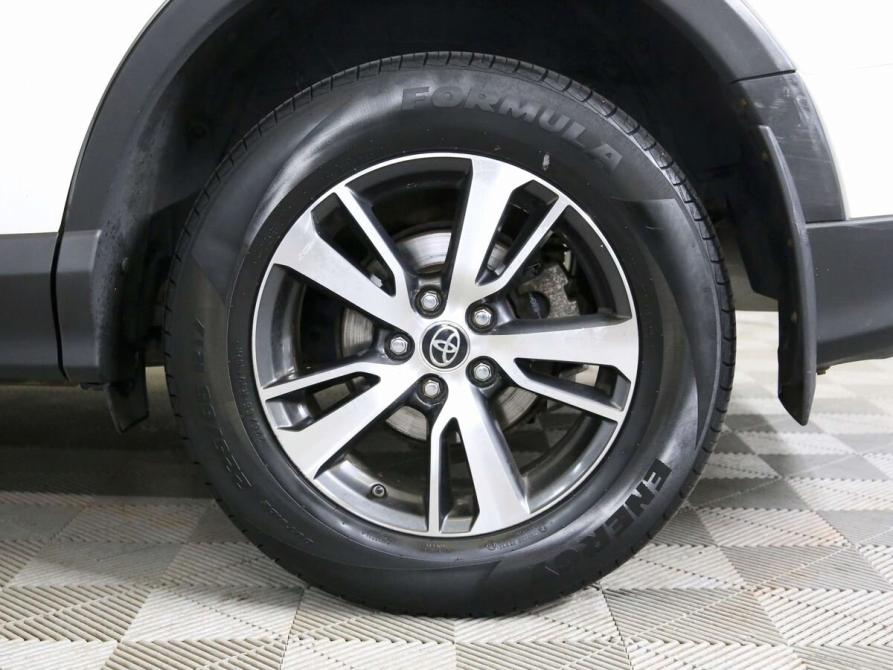 Toyota RAV4 IV (XA40) Рестайлинг Санкт-Петербург  - изображение 10