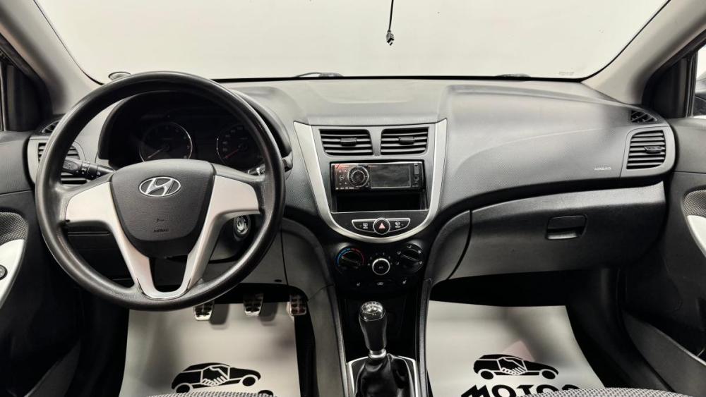 Hyundai Solaris I Киров  - изображение 9