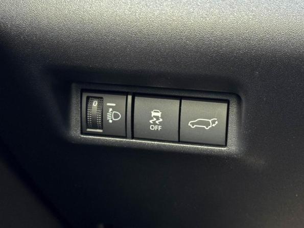 Toyota RAV4 V (XA50) с пробегом 2026 года, цена 4 280 000 рублей, 34 км, внедорожник, Автокод Объявления