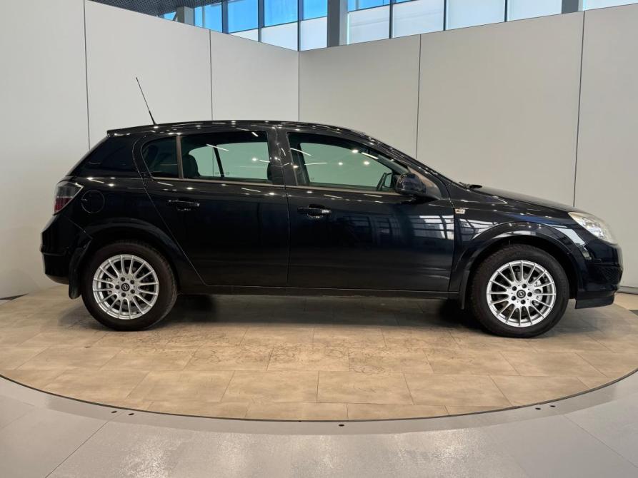 Opel Astra H Рестайлинг Волжский  - изображение 6