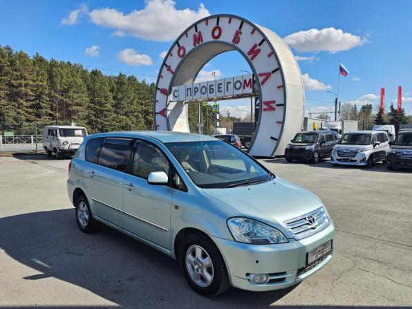 Toyota Ipsum II (M20) Рестайлинг с пробегом 2003 года, цена 799 000 рублей, 312501 км, минивэн, Автокод Объявления