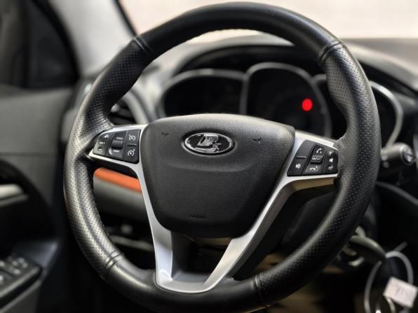 Lada (ВАЗ) Vesta I с пробегом 2018 года, цена 915 000 рублей, 114959 км, универсал, Автокод Объявления
