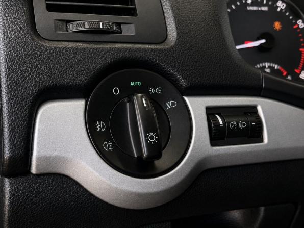 Skoda Octavia II (A5) Рестайлинг с пробегом 2012 года, цена 1 079 000 рублей, 127000 км, лифтбек, Автокод Объявления