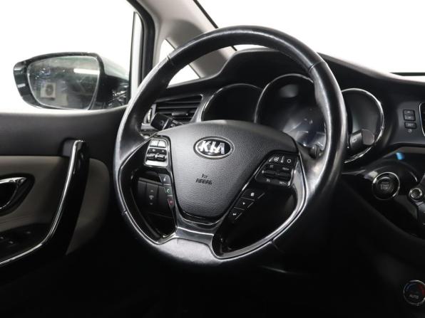 Kia Ceed II с пробегом 2012 года, цена 1 265 000 рублей, 117612 км, хэтчбек, Автокод Объявления