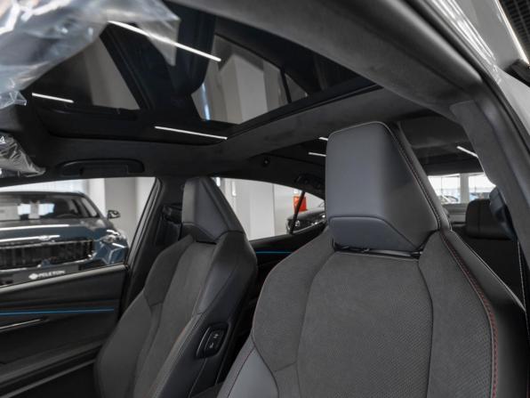 Toyota Camry IX (XV80) China Market Рестайлинг с пробегом 2026 года, цена 4 700 000 рублей, 32 км, седан, Автокод Объявления