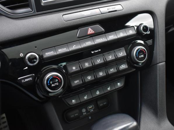 Kia Sportage IV с пробегом 2016 года, цена 2 070 000 рублей, 125870 км, внедорожник, Автокод Объявления