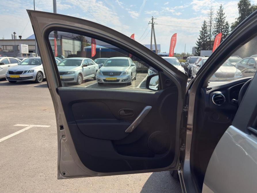 Renault Logan II Альметьевск  - изображение 8