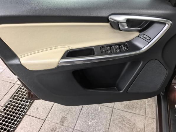Volvo XC60 I Рестайлинг с пробегом 2014 года, цена 1 490 000 рублей, 226500 км, внедорожник, Автокод Объявления