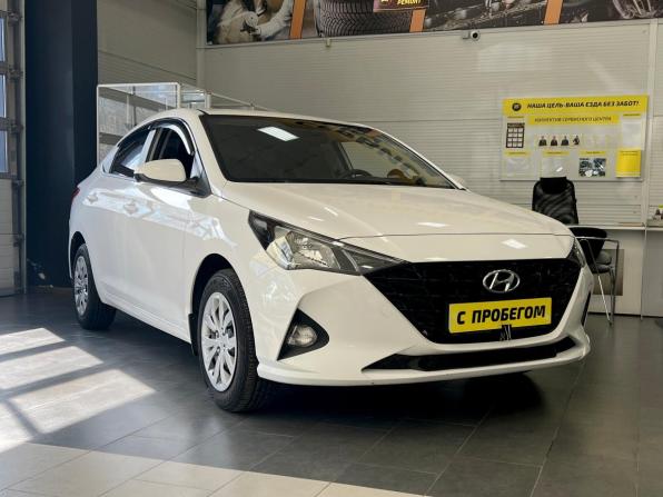 Hyundai Solaris II Рестайлинг с пробегом 2021 года, цена 1 620 000 рублей, 55000 км, седан, Автокод Объявления