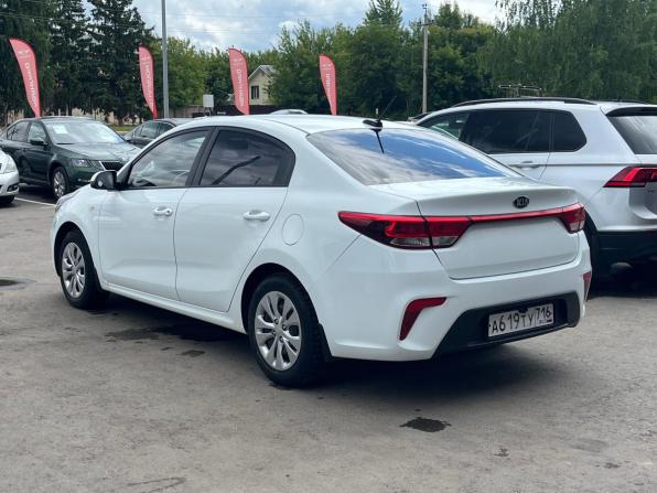 Kia Rio IV с пробегом 2018 года, цена 1 130 000 рублей, 162277 км, седан, Автокод Объявления