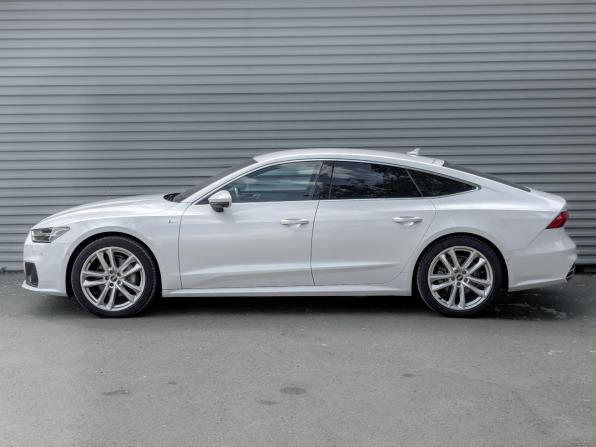 Audi A7 II (4K) с пробегом 2021 года, цена 5 690 000 рублей, 60000 км, лифтбек, Автокод Объявления