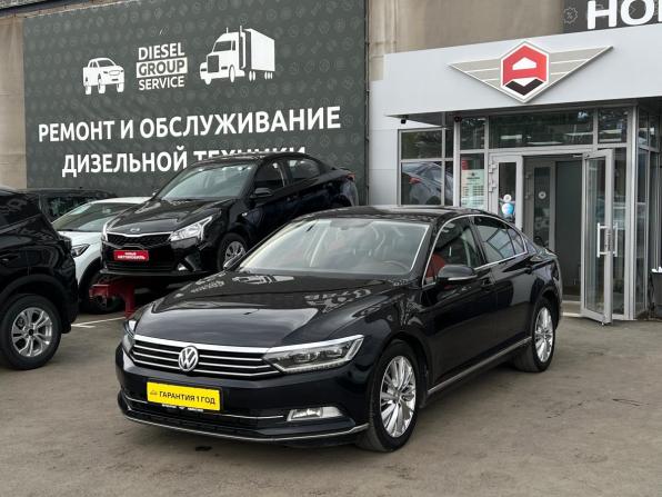 Volkswagen Passat B8 с пробегом 2017 года, цена 1 450 000 рублей, 270127 км, седан, Автокод Объявления