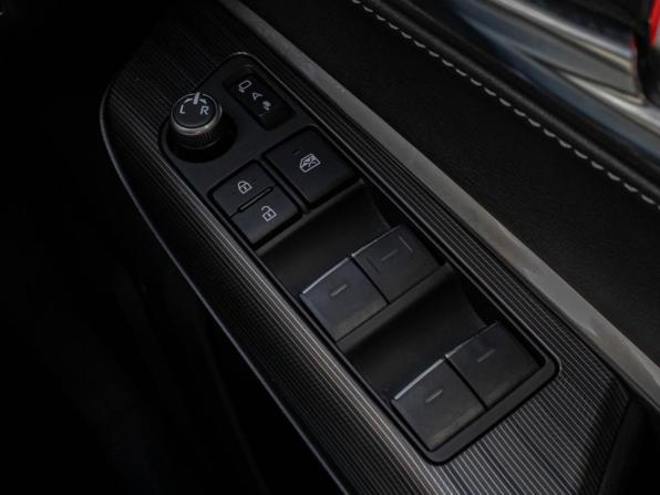 Toyota Harrier IV (XU80) с пробегом 2021 года, цена 4 950 000 рублей, 9792 км, внедорожник, Автокод Объявления