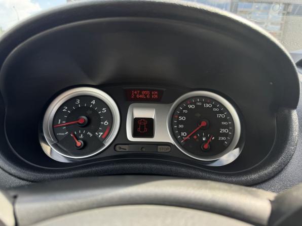 Renault Clio III с пробегом 2007 года, цена 300 000 рублей, 147053 км, хэтчбек, Автокод Объявления