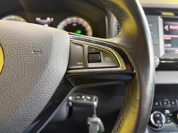 Skoda Karoq I с пробегом 2020 года, цена 1 999 000 рублей, 154000 км, внедорожник, Автокод Объявления
