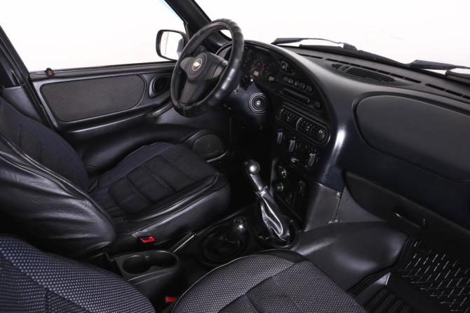 Chevrolet Niva I Рестайлинг с пробегом 2011 года, цена 509 000 рублей, 174000 км, внедорожник, Автокод Объявления