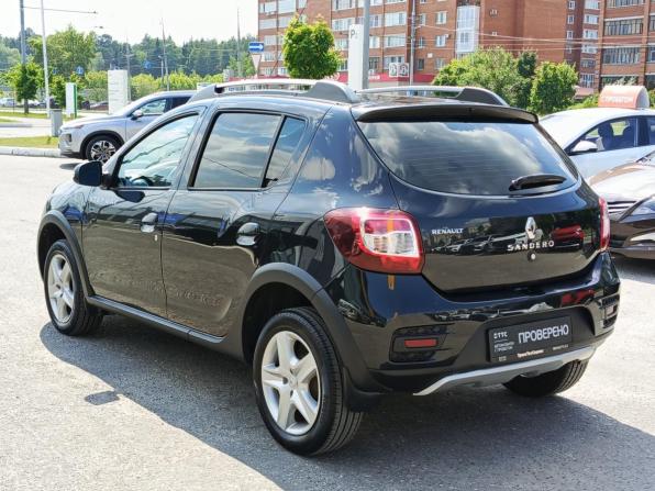 Renault Sandero II с пробегом 2015 года, цена 1 055 000 рублей, 74561 км, хэтчбек, Автокод Объявления