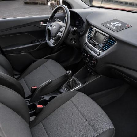 Hyundai Solaris II с пробегом 2017 года, цена 1 060 000 рублей, 194638 км, седан, Автокод Объявления