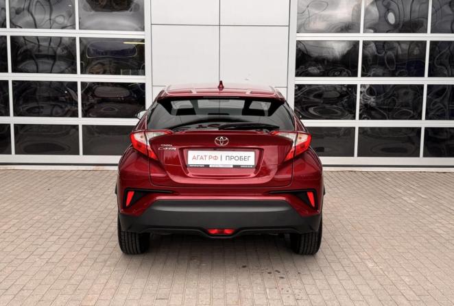 Toyota C-HR I с пробегом 2018 года, цена 2 150 000 рублей, 135661 км, внедорожник, Автокод Объявления