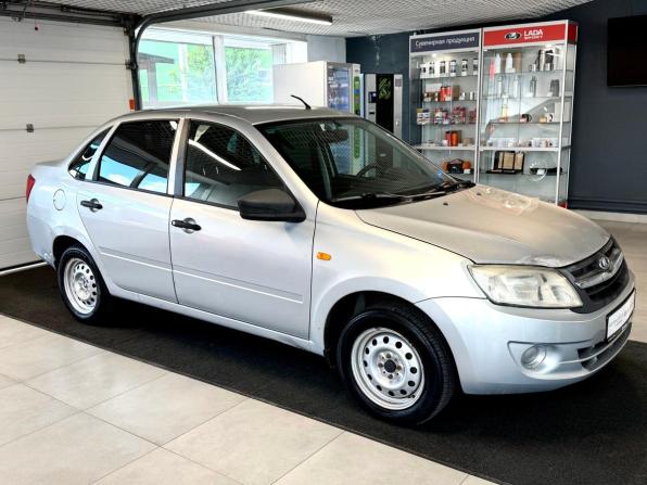 Lada (ВАЗ) Granta I с пробегом 2016 года, цена 385 105 рублей, 195692 км, седан, Автокод Объявления