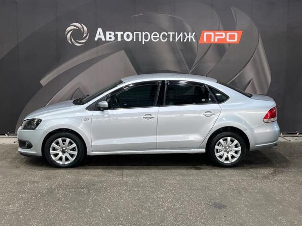 Volkswagen Polo V с пробегом 2012 года, цена 599 000 рублей, 216500 км, седан, Автокод Объявления
