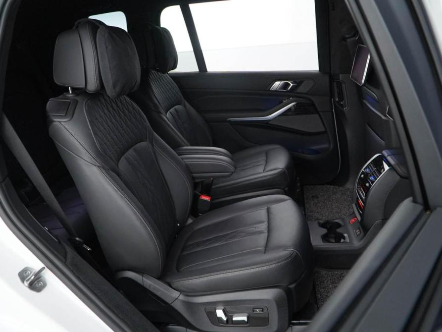 BMW X7 I (G07) Москва  - изображение 8
