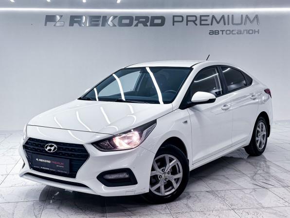 Hyundai Solaris II с пробегом 2017 года, цена 1 249 000 рублей, 140000 км, седан, Автокод Объявления