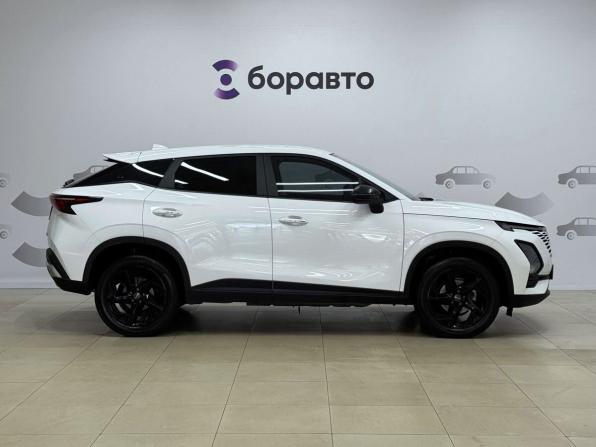 Omoda C5 I с пробегом 2023 года, цена 1 750 000 рублей, 35917 км, внедорожник, Автокод Объявления