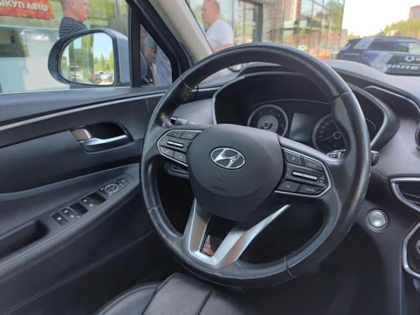 Hyundai Santa Fe IV с пробегом 2018 года, цена 2 550 000 рублей, 155431 км, внедорожник, Автокод Объявления